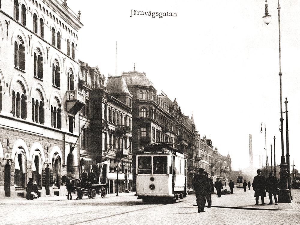 Helsingborgs två första spårvagnslinjer invigdes 10 juni 1903 (foto: Helsingborgs museisamling)