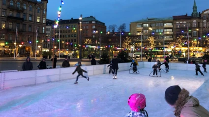 Isbanan på Sundstorget