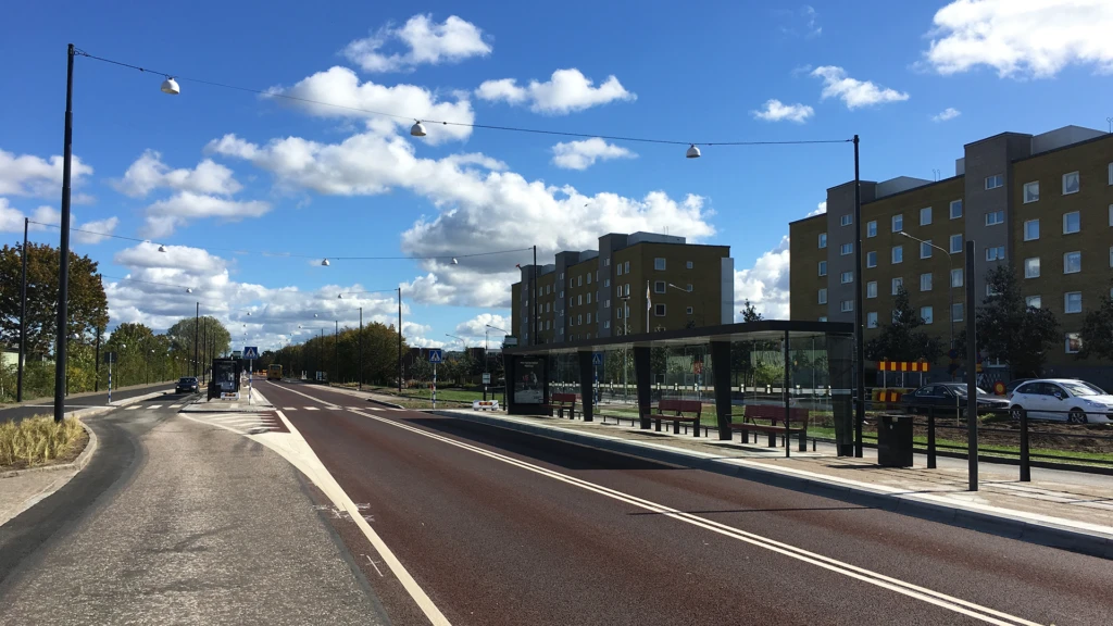 Ombyggd gata och hållplats för HelsingborgsExpressen på Vasatorpsvägen