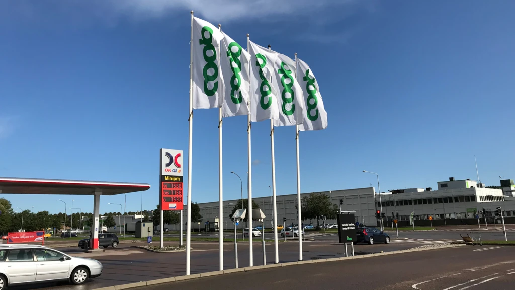 Så här kan flaggor se ut i stadsmiljön.
