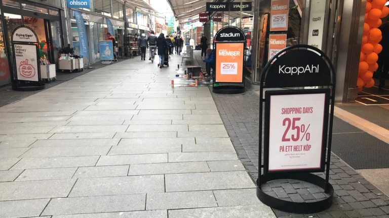 Så här kan gatupratare se ut i stadsmiljön.