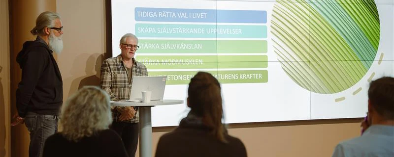 Ett projekt vill skapa en tryggare miljö för barn genom att erbjuda positiva förebilder.