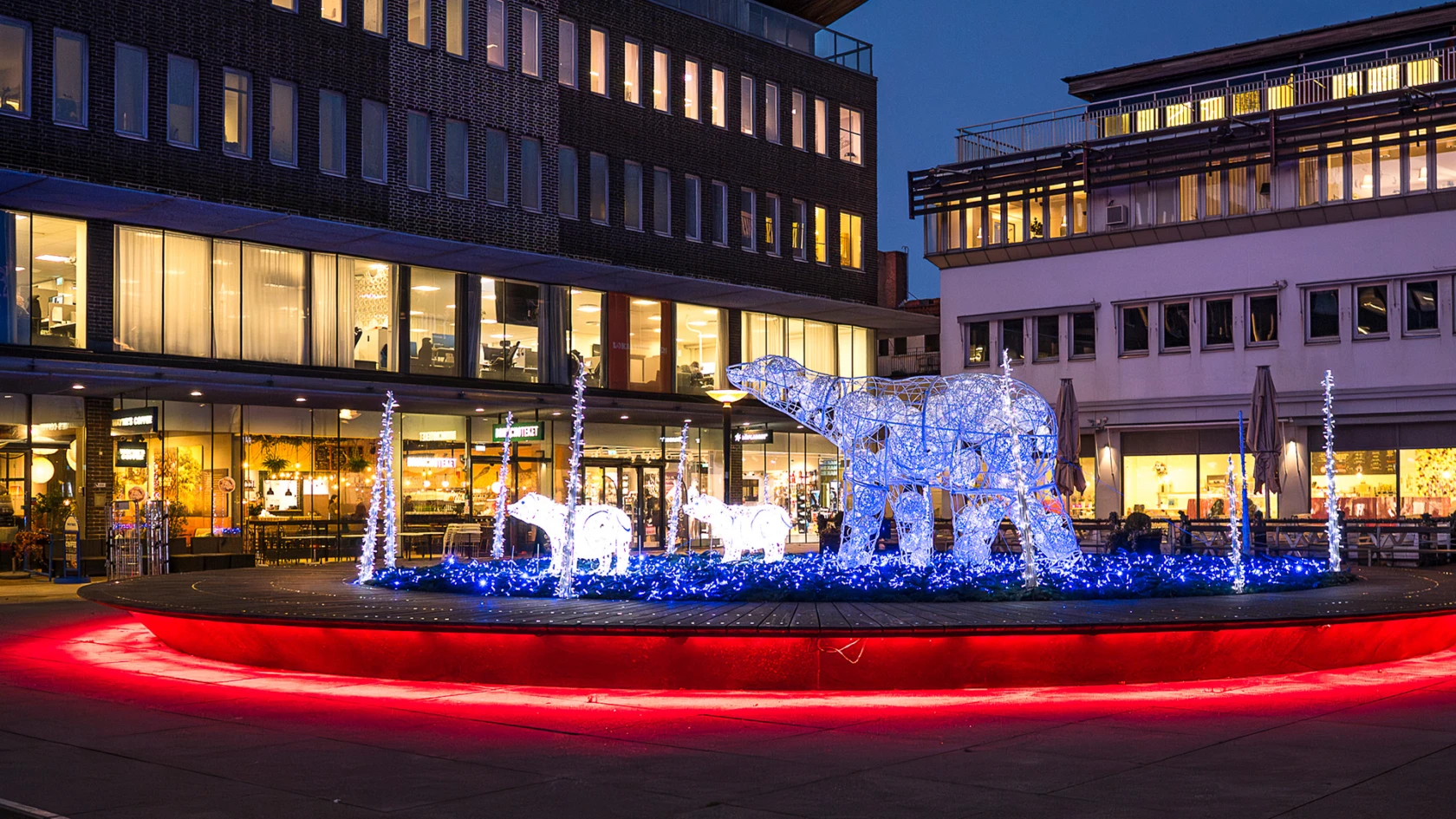 Isbjörnsfamiljen, ett av ljusverken under Drömljus