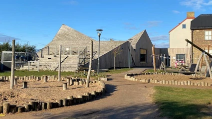 Foto på Råå förskola, vy från gården.