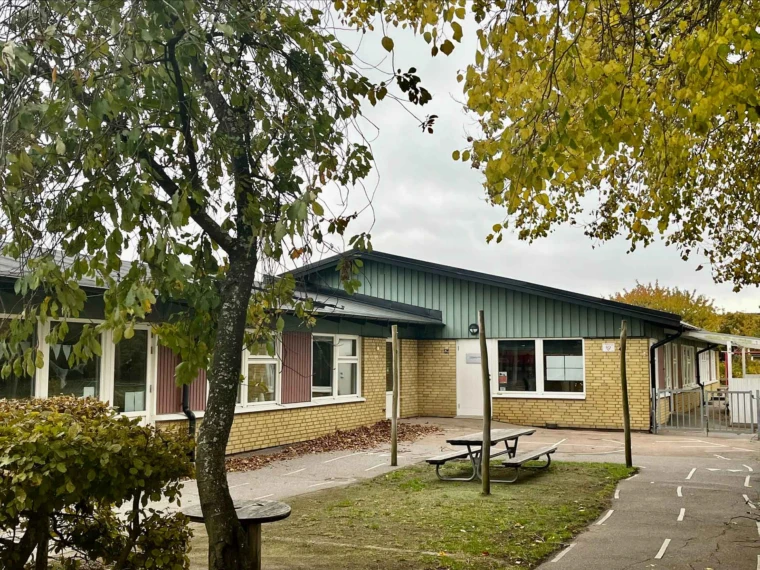 Vindögatans förskola, vy från gården