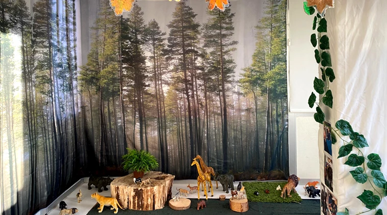 Lek- och lärmiljö med djur och natur på Lussebäckens förskola.