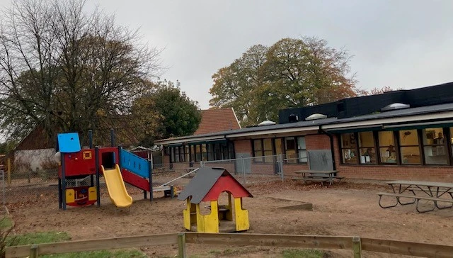 Utemiljö på Salladsgatans förskola. Foto: förskolan 2024