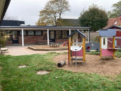 Utemiljö på Salladsgatans förskola. Foto: förskolan 2024