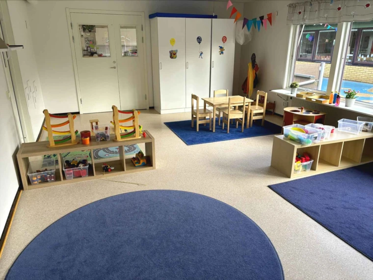 Foto på rum för yngre barn på Ättekulla förskola.