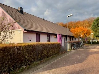 Skogsgläntans förskola, vy från entrén.