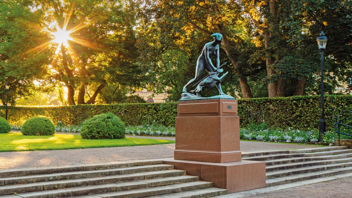 Staty i trappa i Slottshagen