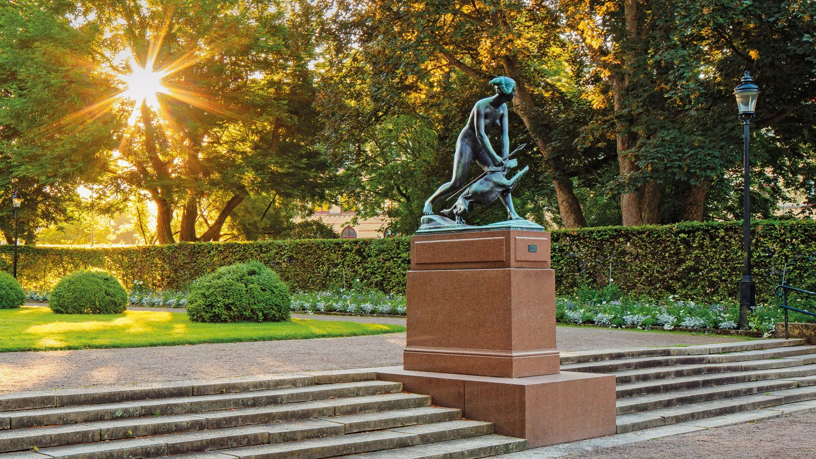 Staty i trappa i Slottshagen