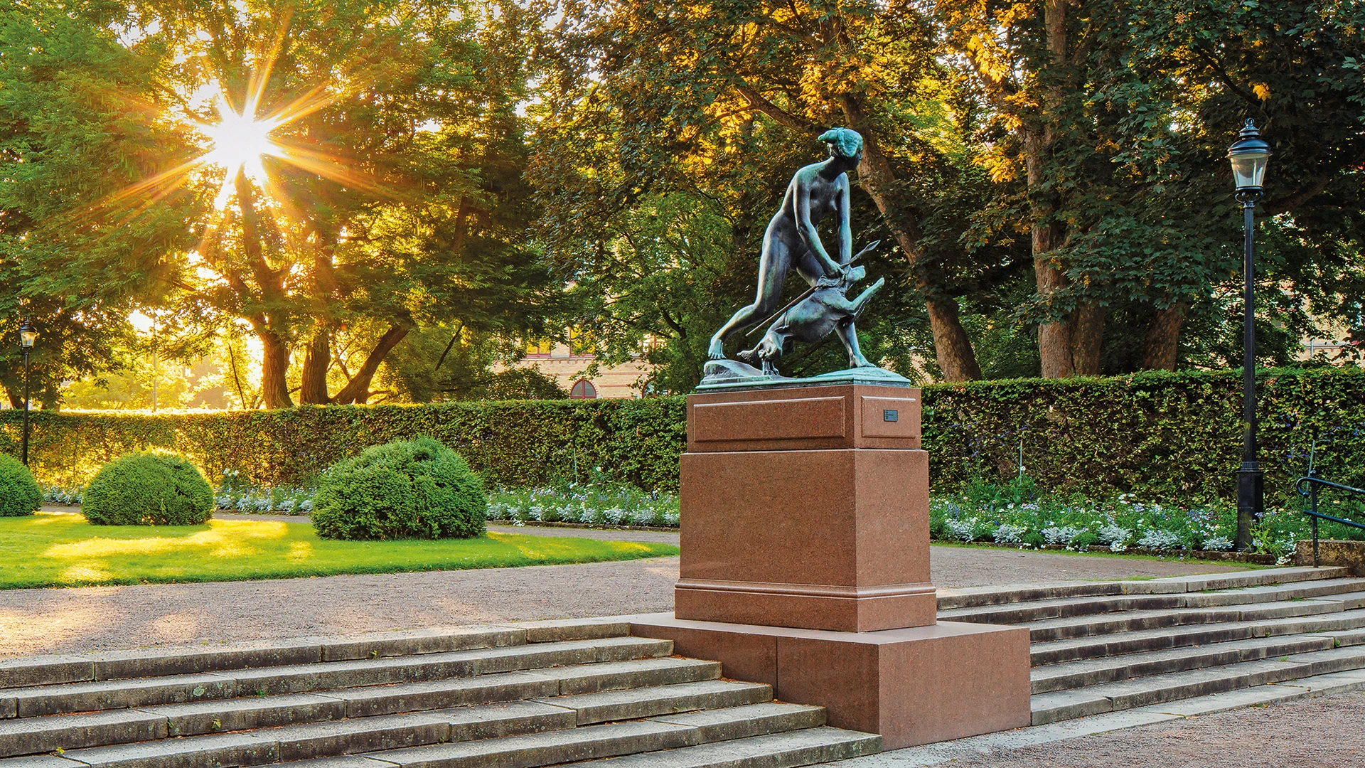 Staty i trappa i Slottshagen