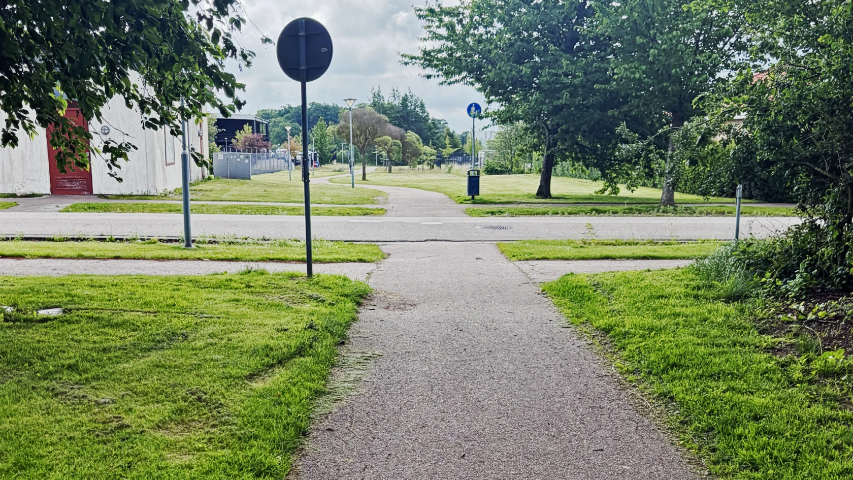 Gustavslud, gång- och cykelbana