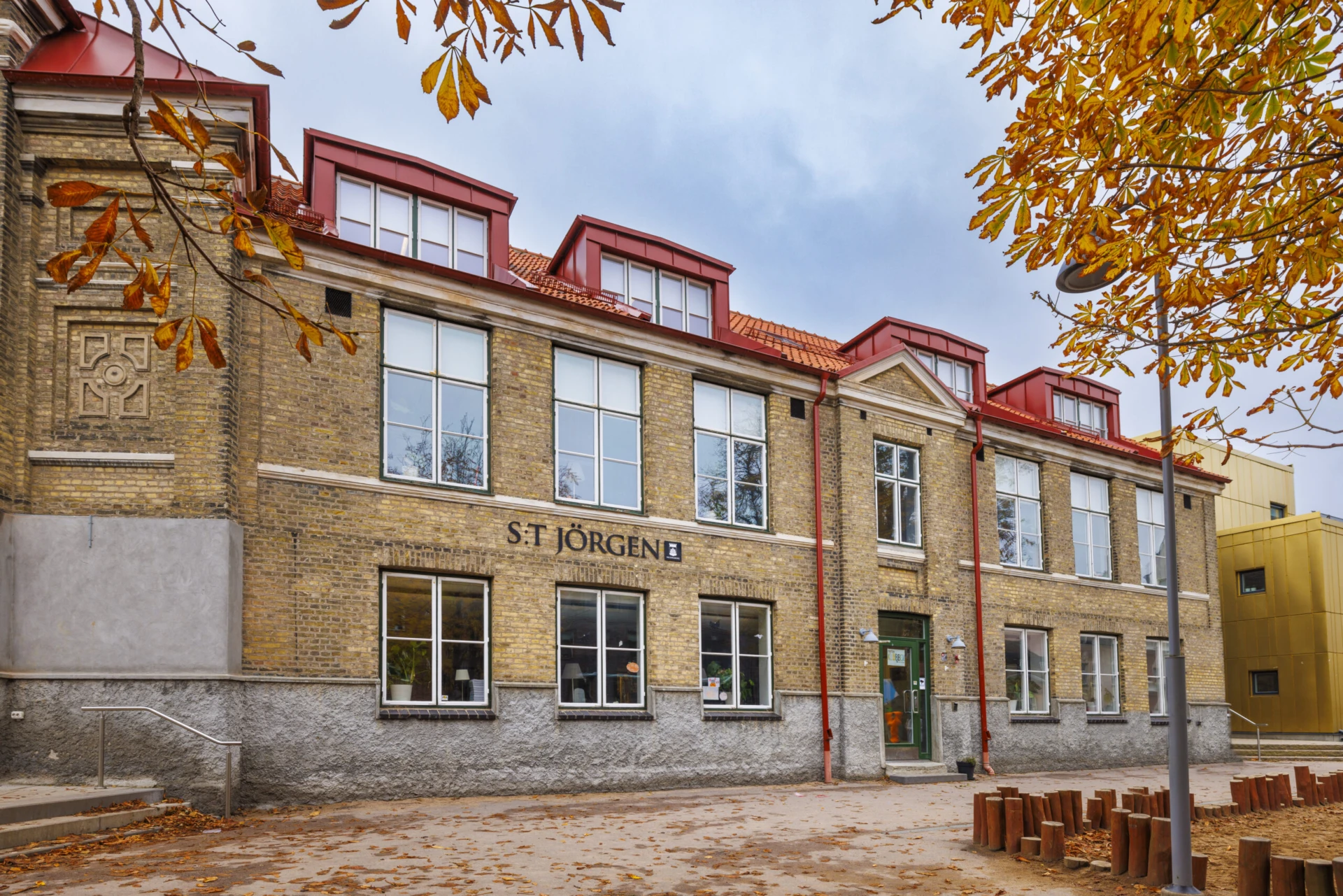 Fasadbild S:t Jörgens skola