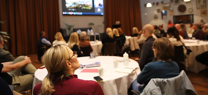 Sebastian Drott från Malmö stad presenterade deras arbetssätt och pågående arbete med ett förbättrat företagsklimat via länk.