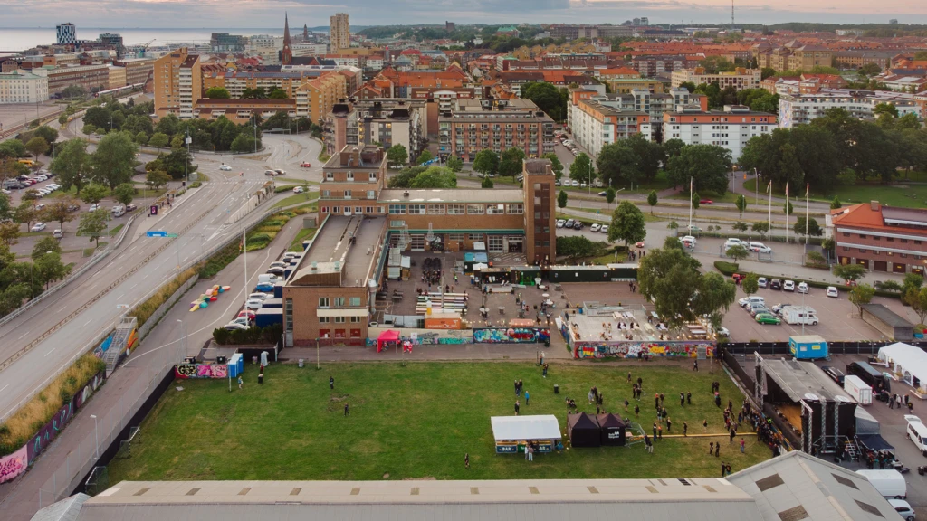 Evememangsplatsen Gamla brandstationen (fotbollsplanen). Vy från ovan