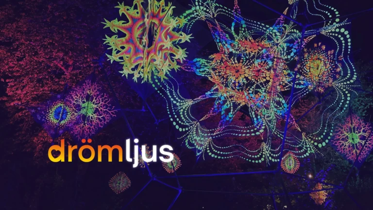 ljusspel på himlen och text drömljus i vänster kant.