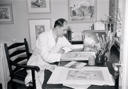 Konstnären Georg Crona i sitt hem 1948. Lindberg Foto.