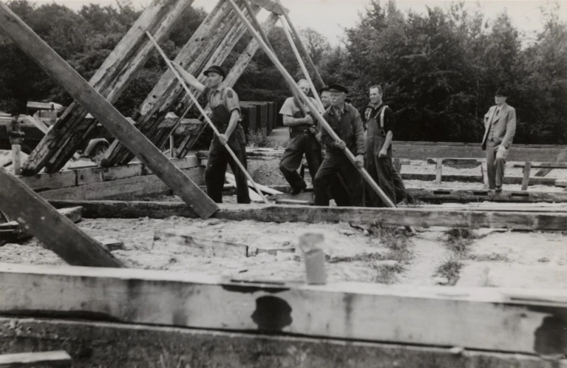 Återuppförandet på Fredriksdal, tidigt 1940-tal.