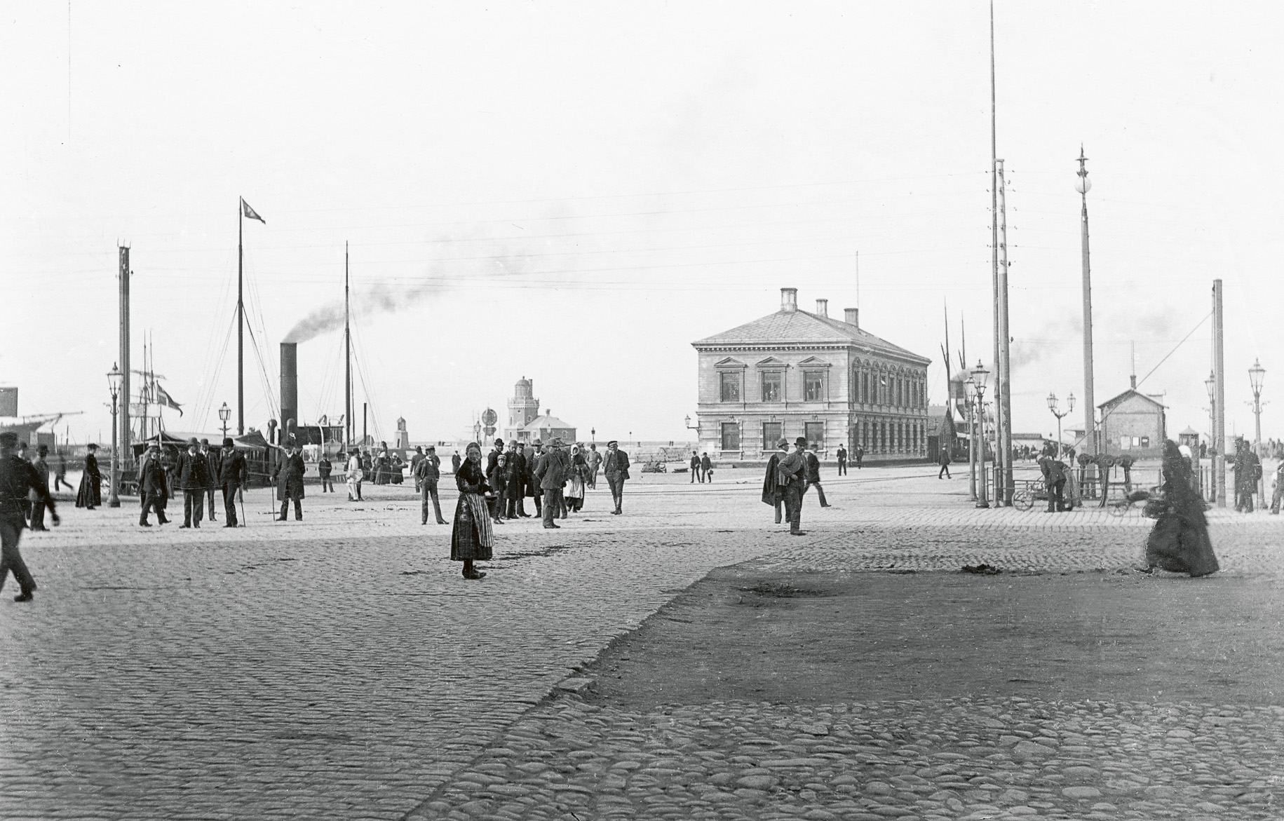 Tullhuset på Hamntorget före ombyggnaden 1886-87.