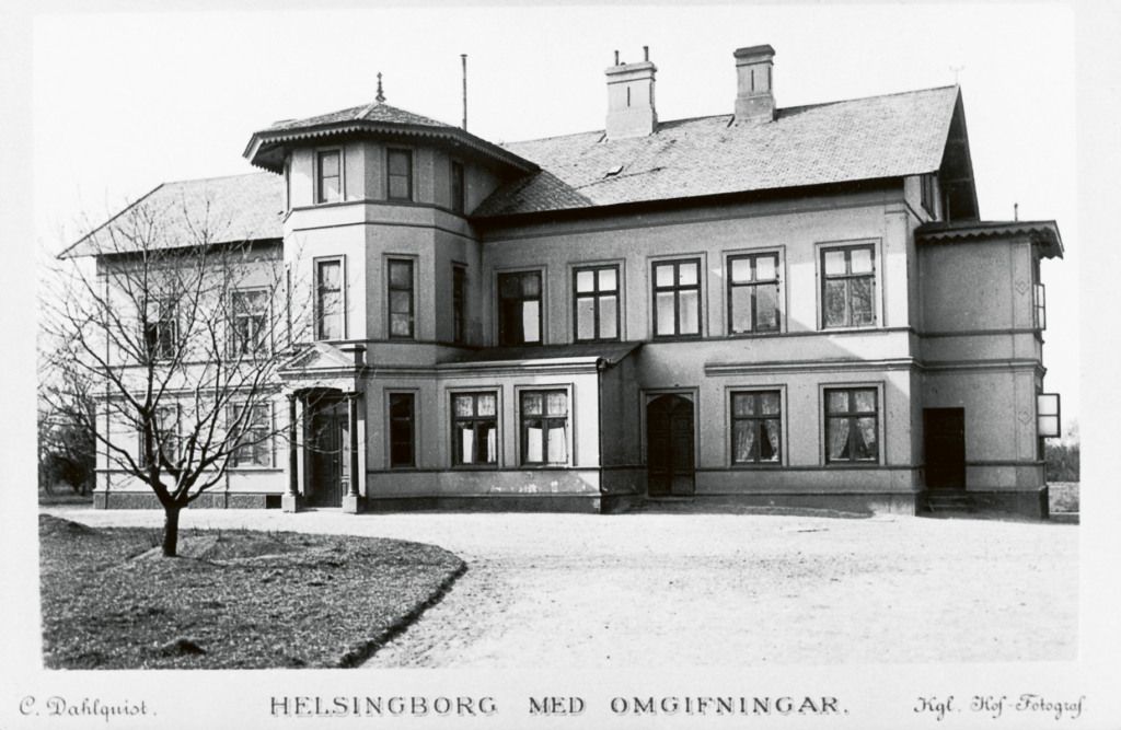 Eneborg. Villa Eneborgs huvudgård till landeriet försvann i samband med att området bebyggdes med bostadshus