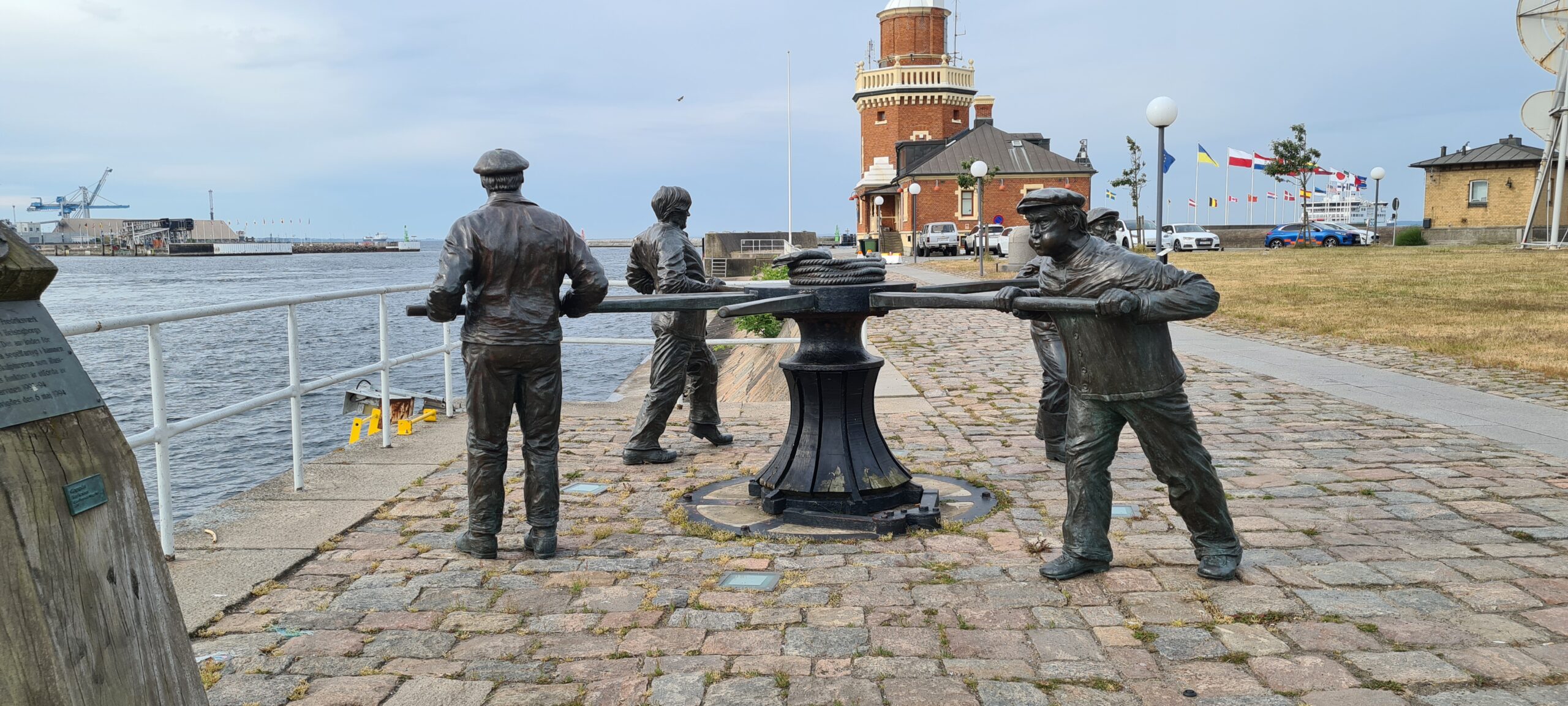 Skulpturer som roterat gångspelet.