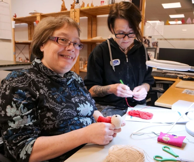 Kvinnor som arbetar, Atelje city