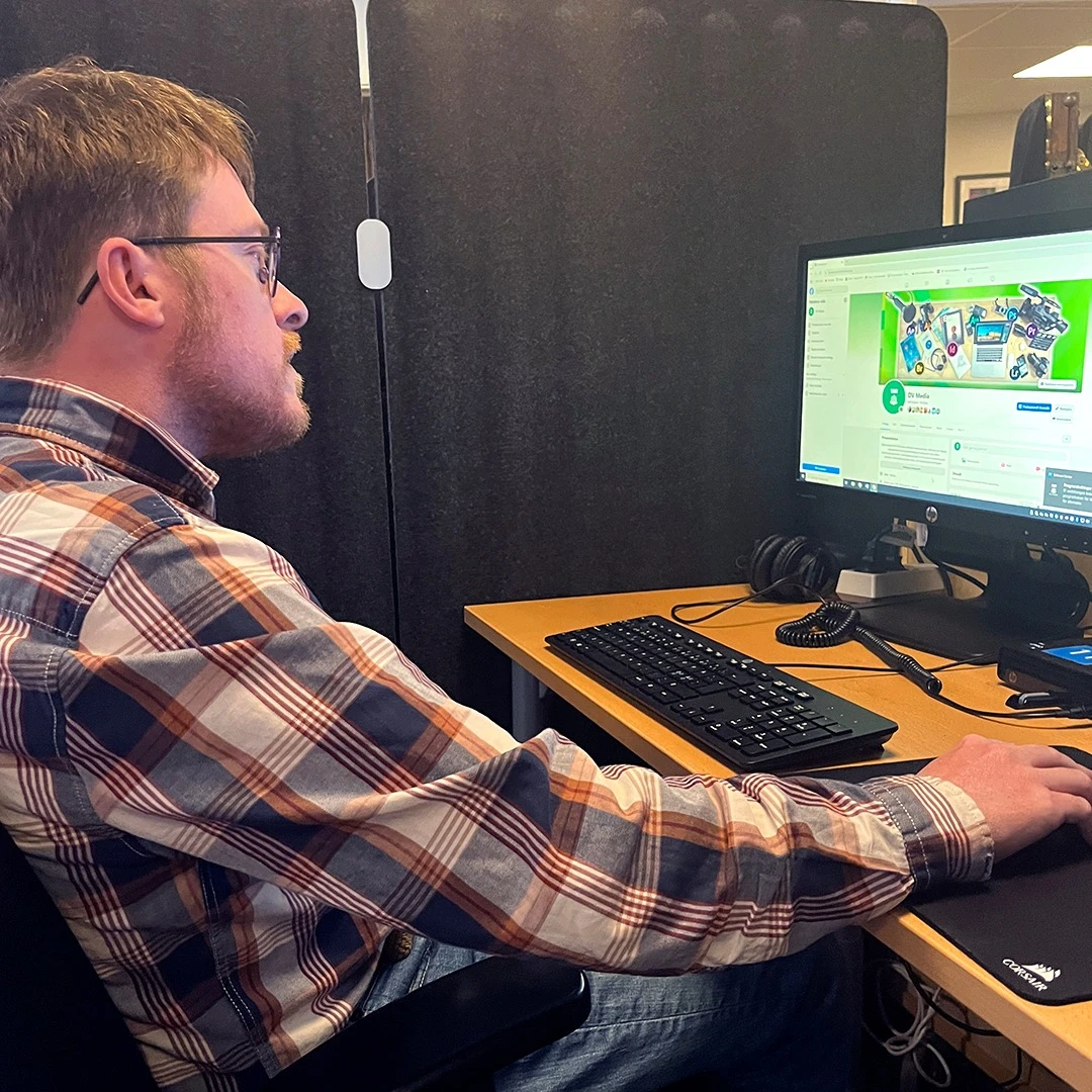 Man som jobbar, DV Media