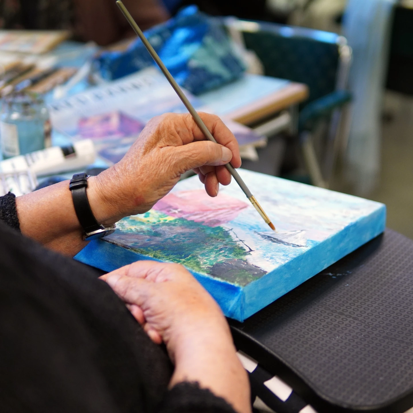 En tavla som blir målad