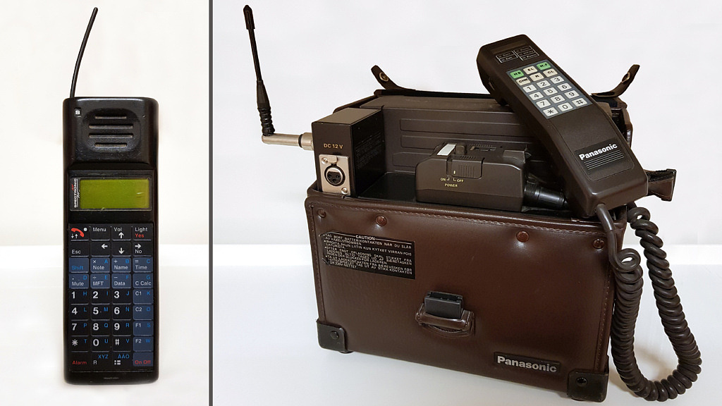 Till vänster en TS 220 från Spectronic som använde sig av första generationens mobila nätverk. Till höger en Panasonic mobiltelefon från 1986 som kostade 20 000 kr. 