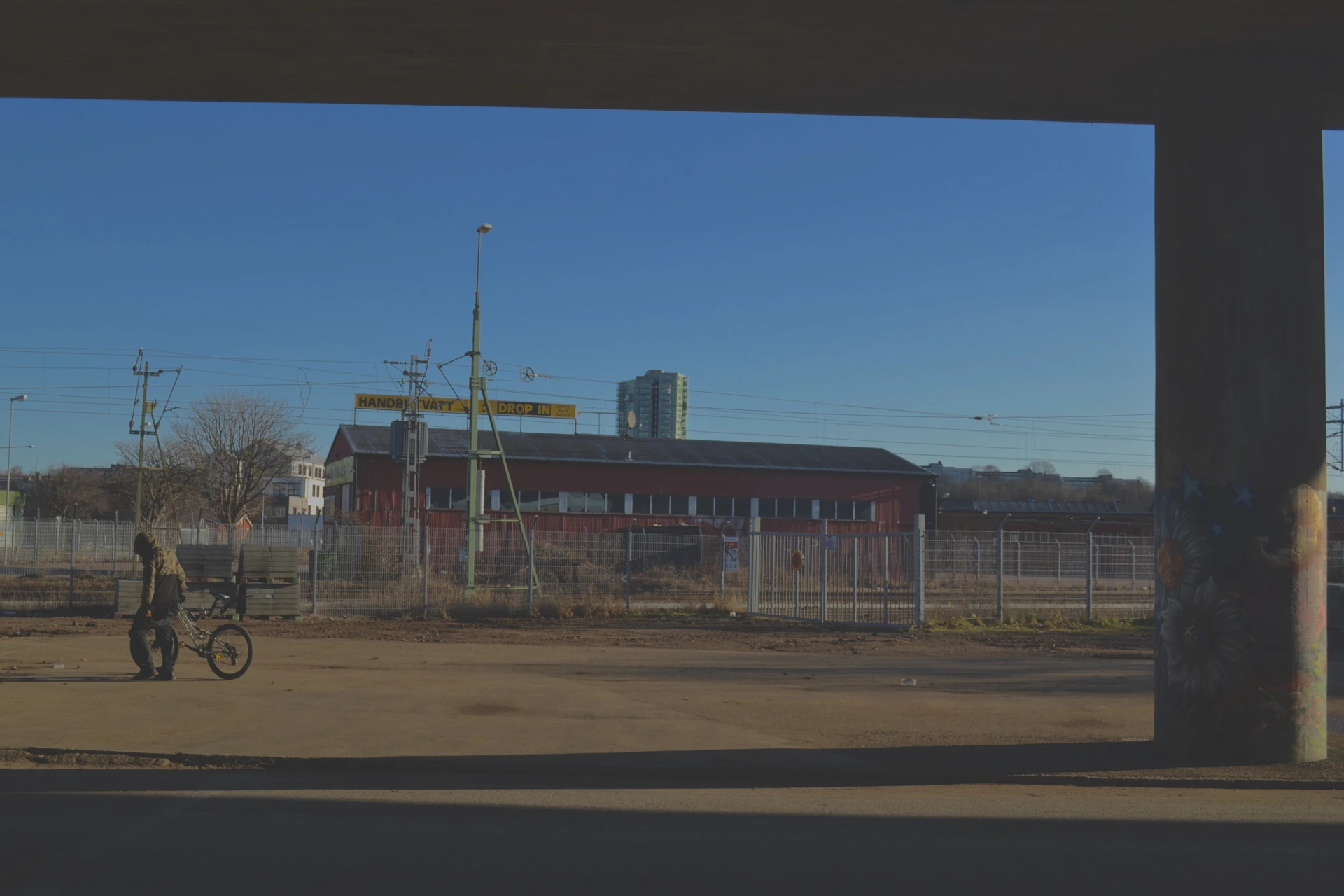 I samhällets skugga