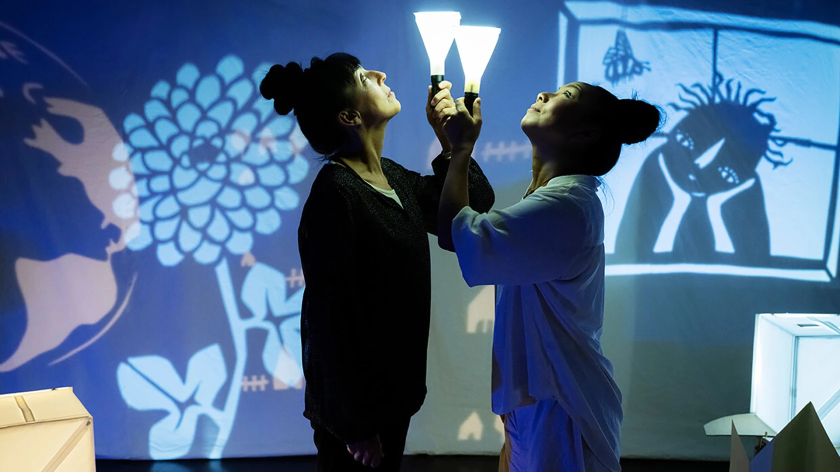 Söndagsscen Tänk Om