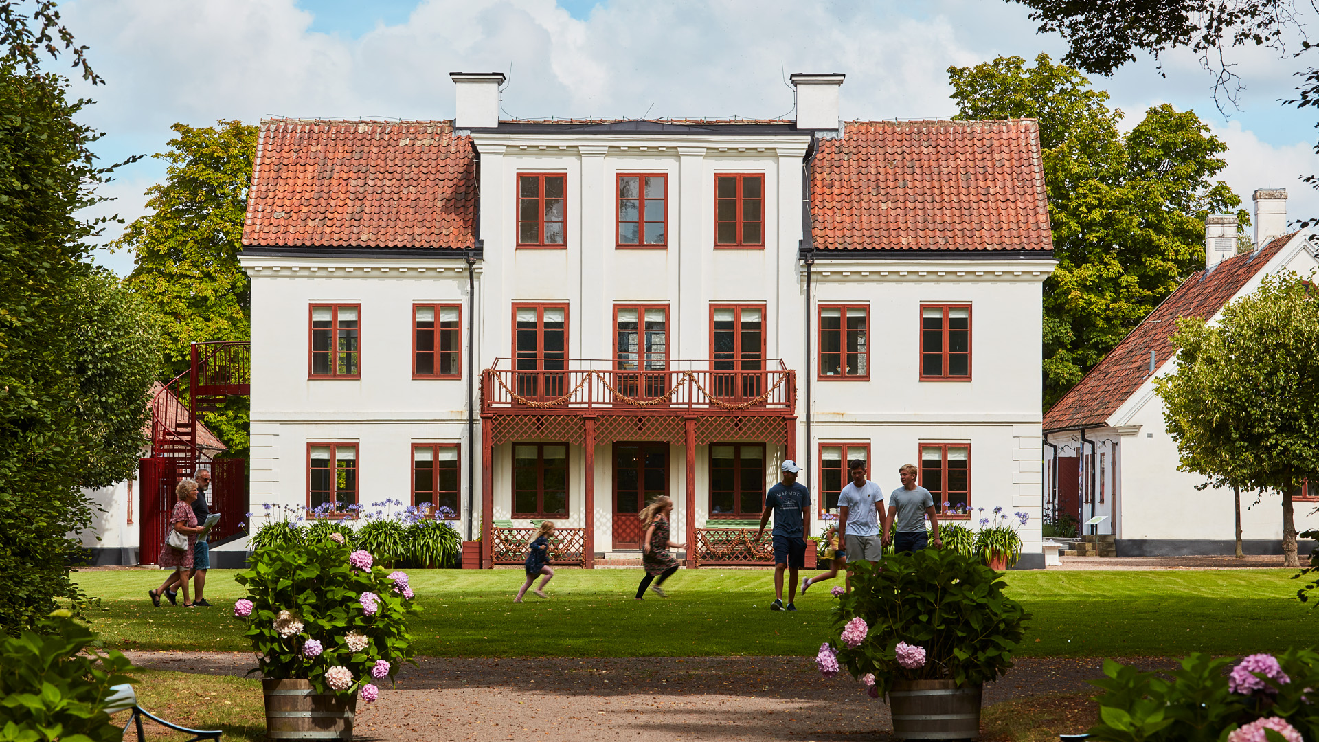 Lär Dig Mer Om Fredriksdal Museer Och Trädgårdar | Kulturkortet