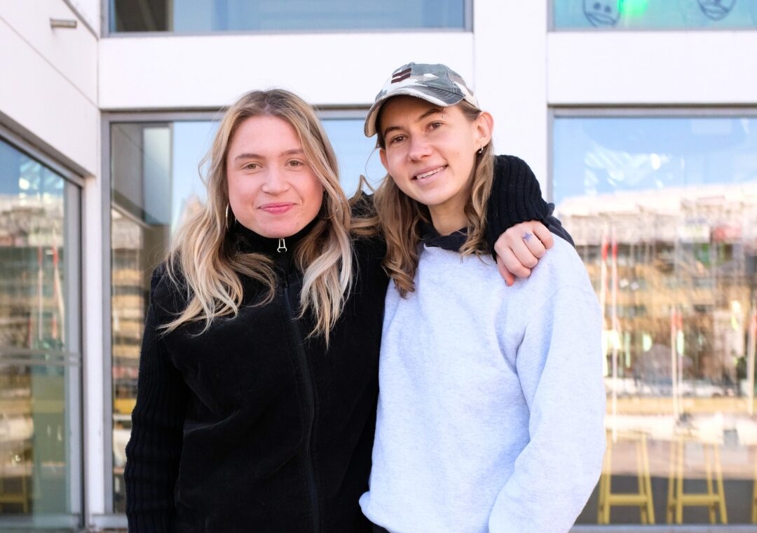 Porträtt av Sandi Lihagen och Alva Torell
