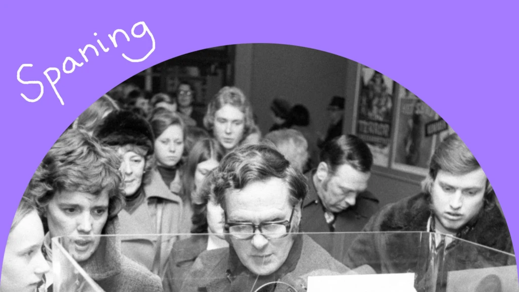 Biopublik i foajén på biograf i Helsingborg under 70-talet