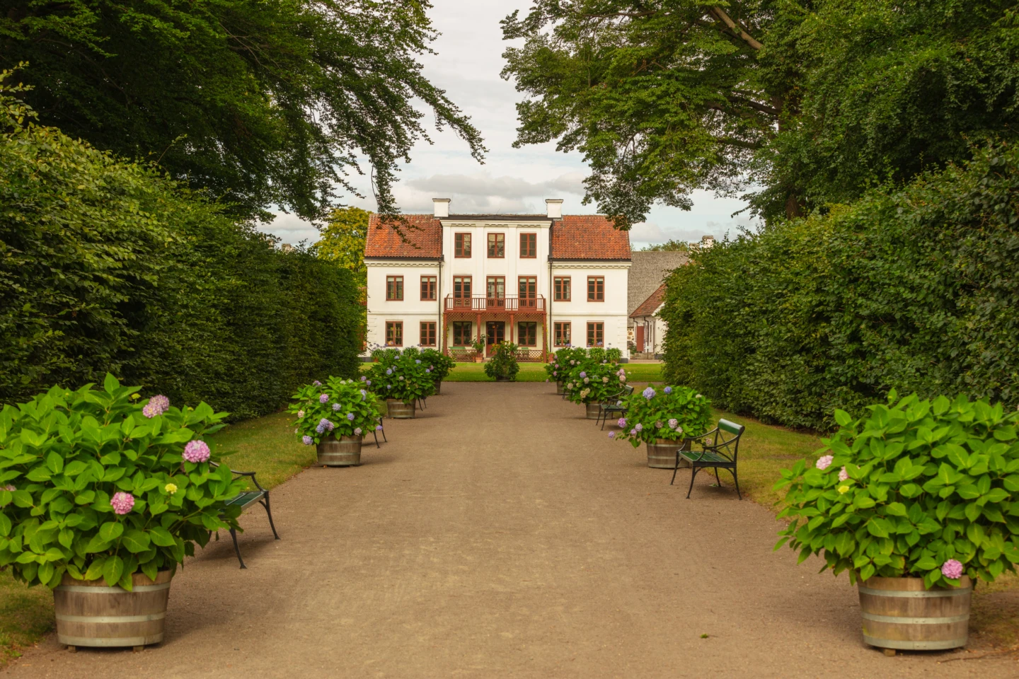 Studio E, herrgård