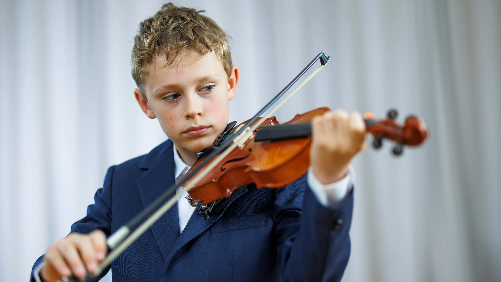Spela fiol med kulturskolan