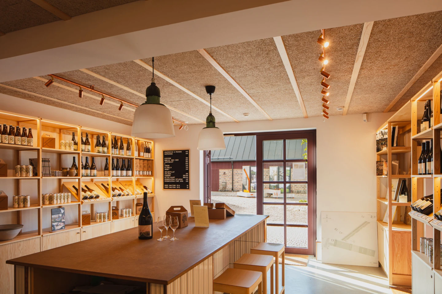 interiör gårdsbutik kullabergs vingård